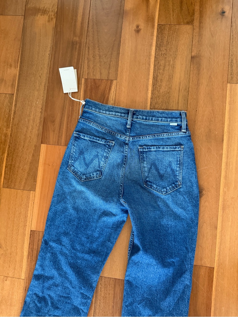 NWT Mother High Waisted Bookie Sneak Jeans in Knick Knack Paddy Wack - Picture 7 of 7
